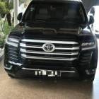 Toyota Land Cruiser GXR V8