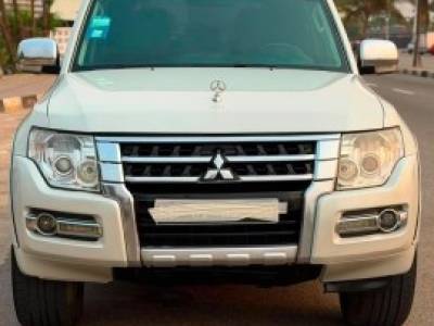 MITSUBISHI PAJERO | GLS 3.8